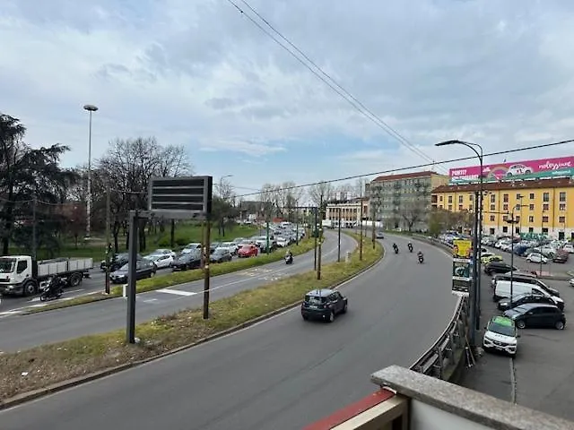 Silver Villa Milan Apartment